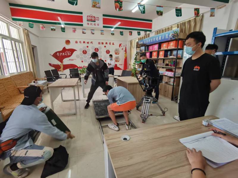 一支视频激活品牌生命力｜平乡县产品视频拍摄公司的创意魔法秀